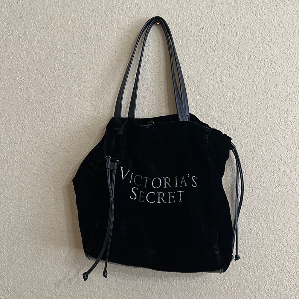 Victoria’s Secret Black Velvet/Velour Bag Tote Purse